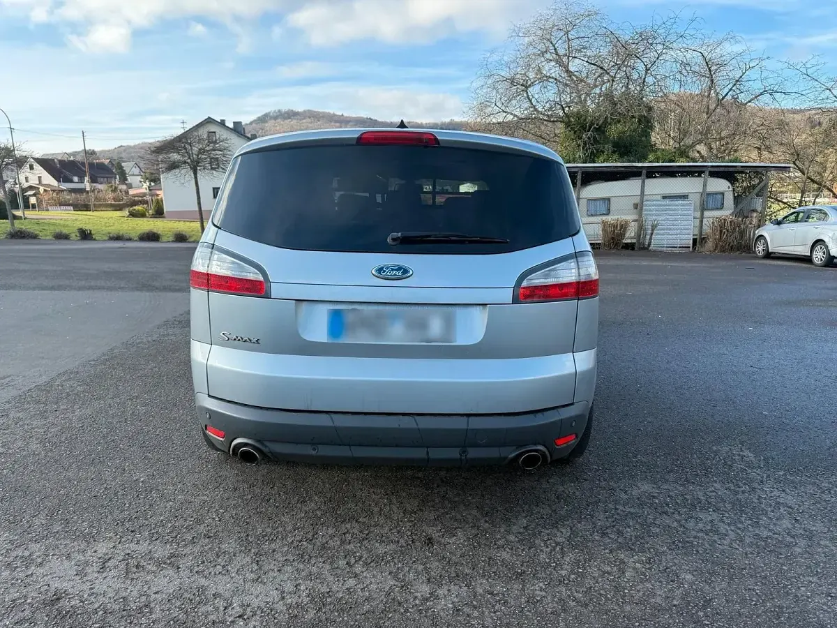 Gebraucht Ford S-MAX S 220 PS (161 kW) 2007 Silber Van / Kleinbus