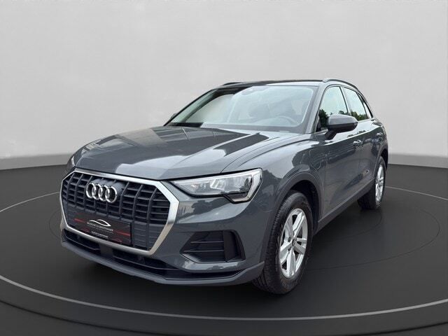 Nanograu metallic Gebraucht 2021 Audi Q3 Design SUV | 27.640 € (Fairer Preis) - Bild 1/4