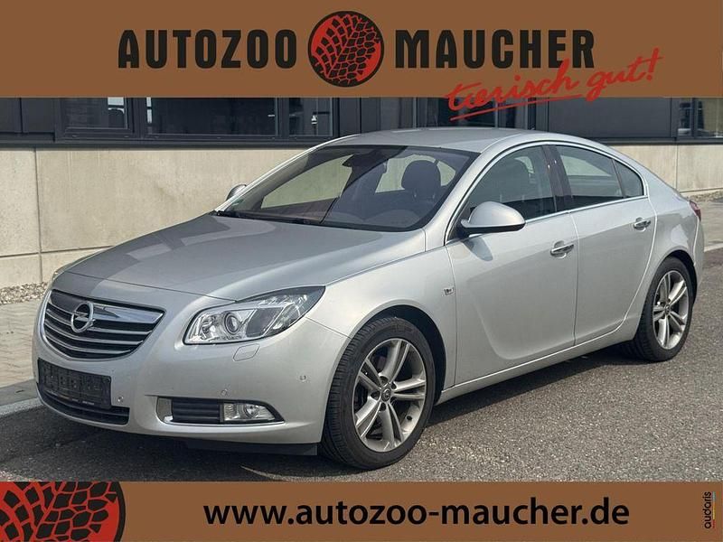 Silber Gebraucht 2011 Opel Insignia Innovation Limousine | 4.950 € (Fairer Preis) - Bild 1/4