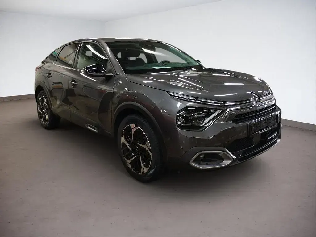 Gebraucht Citroën C4 PureTech 131 PS (96 kW) 2023 Lackierung platiniumgrau/typ SUV