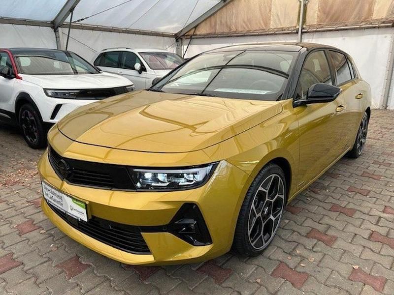 Gebraucht Opel Astra Ultimate 131 PS (96 kW) 2022 Kult gelb Limousine