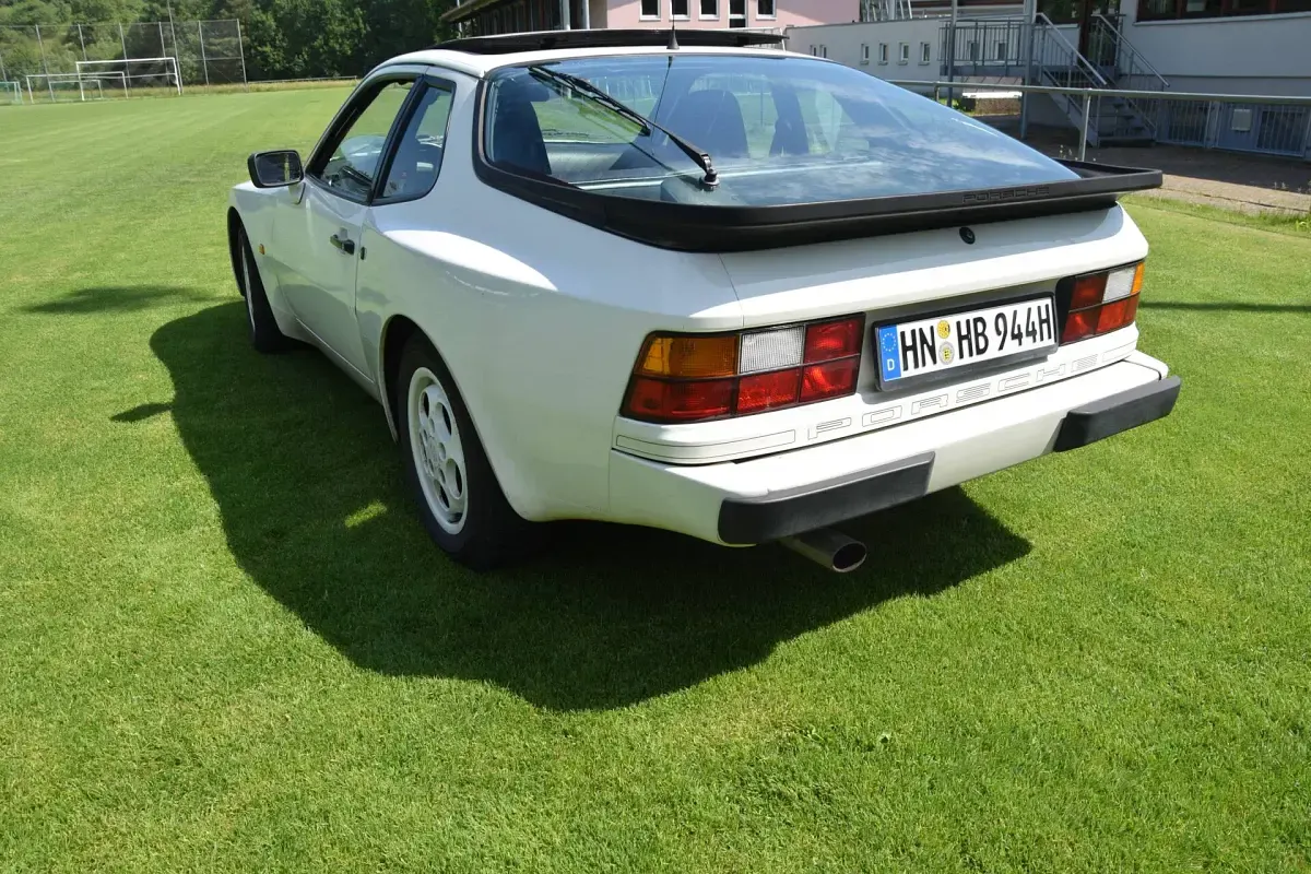 Gebraucht Porsche 944 150 PS (110 kW) 1986 Weiß Coupé