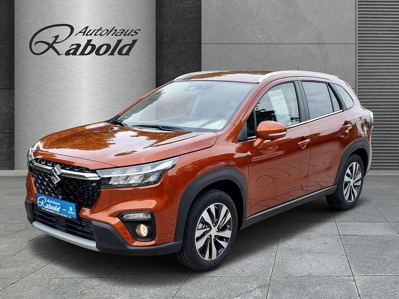 Canyon braun Gebraucht 2024 Suzuki SX4 S-Cross Comfort+ SUV | 26.990 € (Etwas zu teuer) - Bild 1/4
