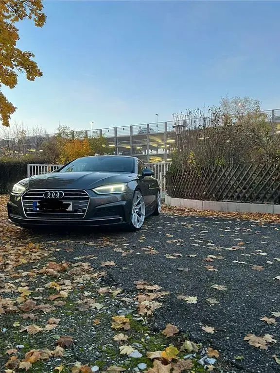 Gebraucht Audi A5 S-Line 190 PS (139 kW) 2019 Grau Coupé