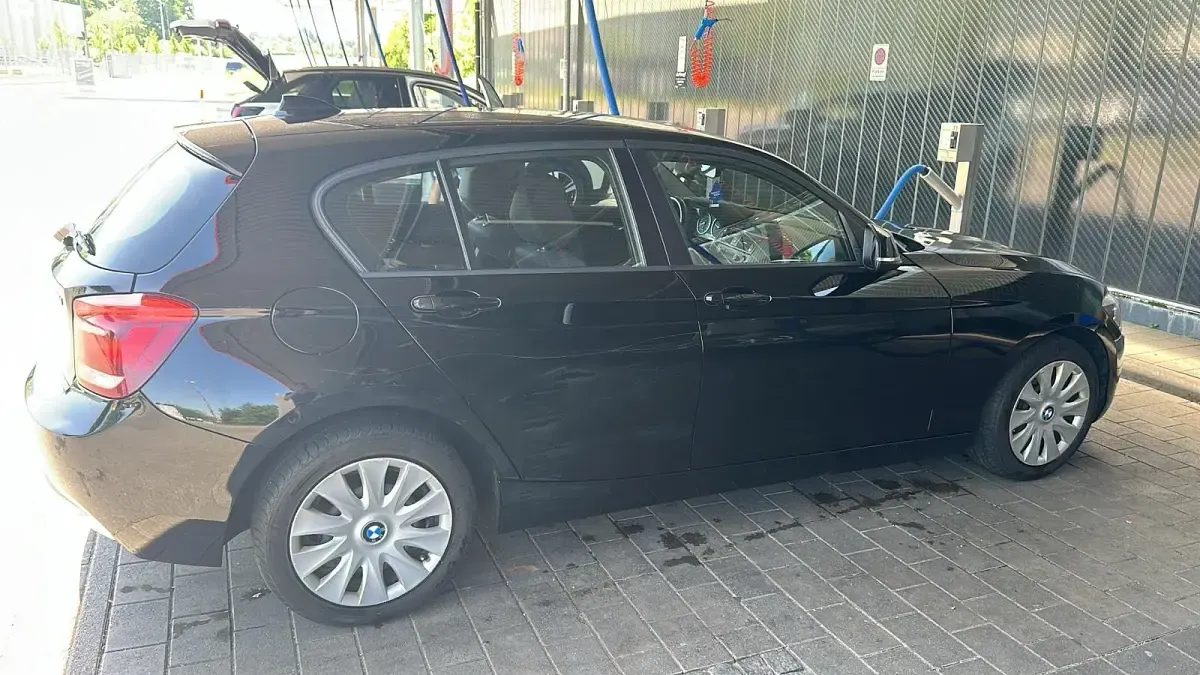Gebraucht BMW 116 136 PS (100 kW) 2014 Schwarz Kleinwagen