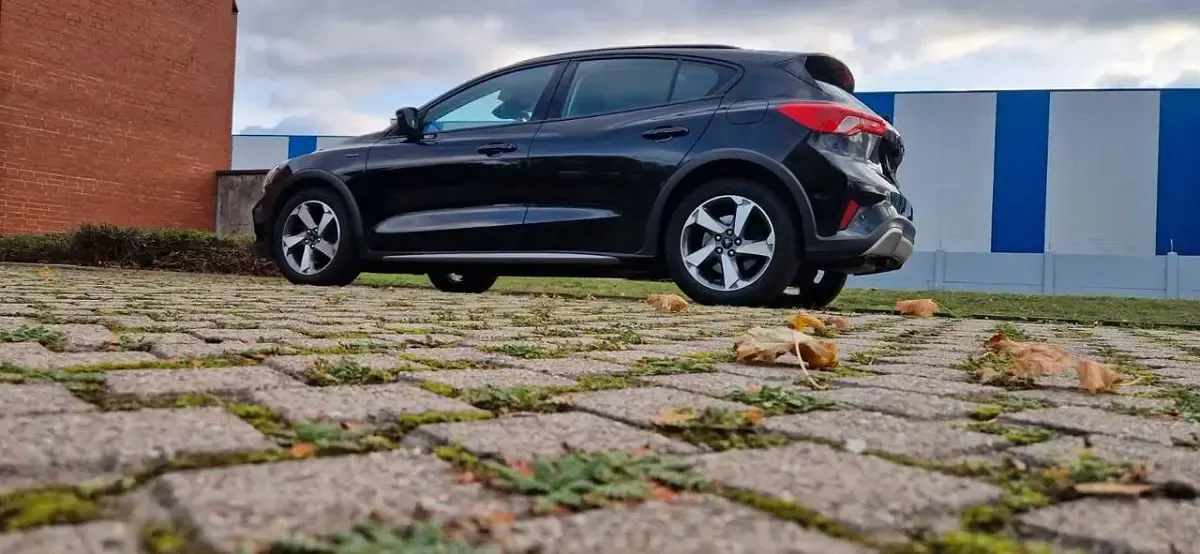 Używany Ford Focus Active 150 KM (110 kW) 2020 Czarny Sedan/Limuzyna