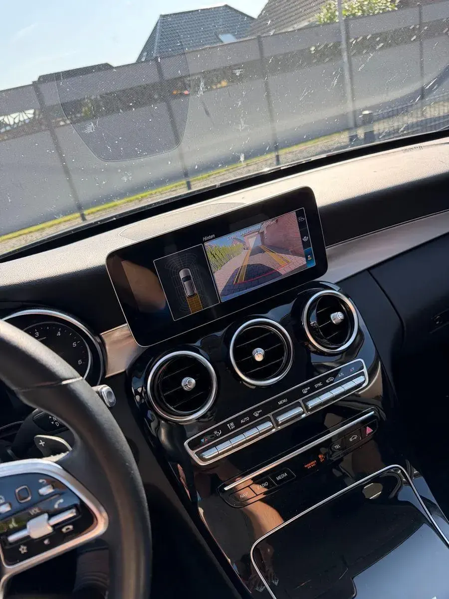Gebraucht Mercedes C220 194 PS (142 kW) 2020 Schwarz Kombi