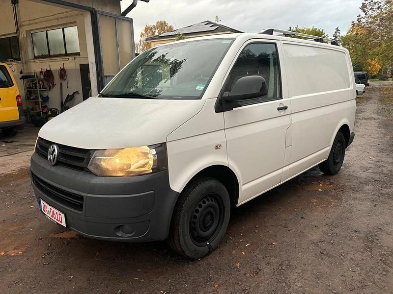 Weiß Gebraucht 2010 VW Transporter Van | 5.500 € (Guter Preis) - Bild 1/4