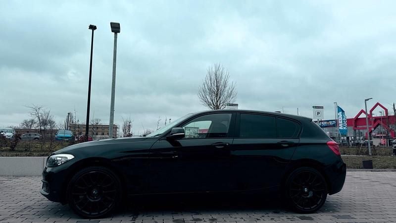 Gebraucht BMW 116 Efficient Dynamics 116 PS (85 kW) 2015 Schwarz Kleinwagen