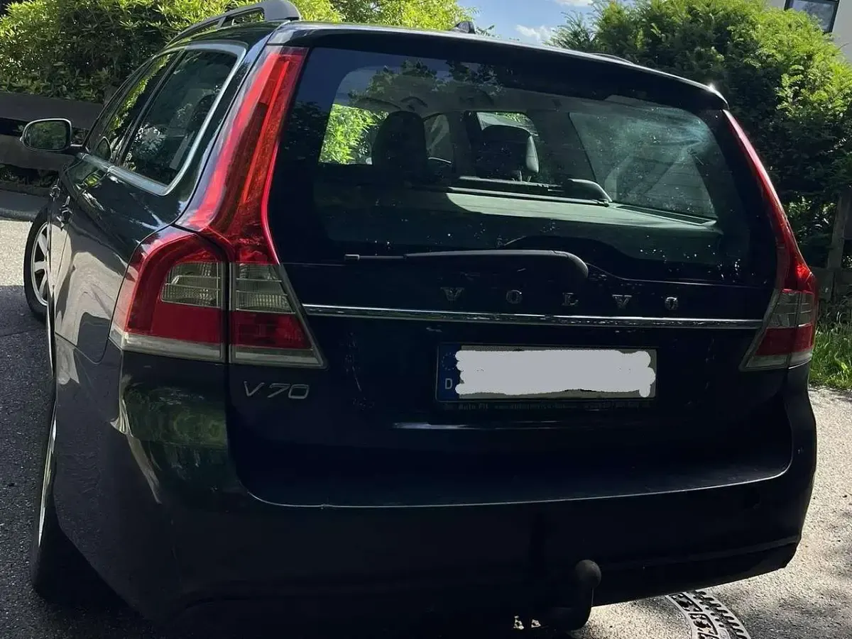 Gebraucht Volvo V70 136 PS (100 kW) 2013 Schwarz Kombi
