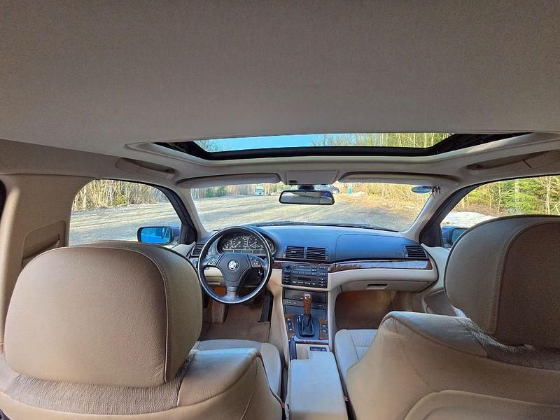 Gebraucht BMW 320 150 PS (110 kW) 1999 Blau Limousine