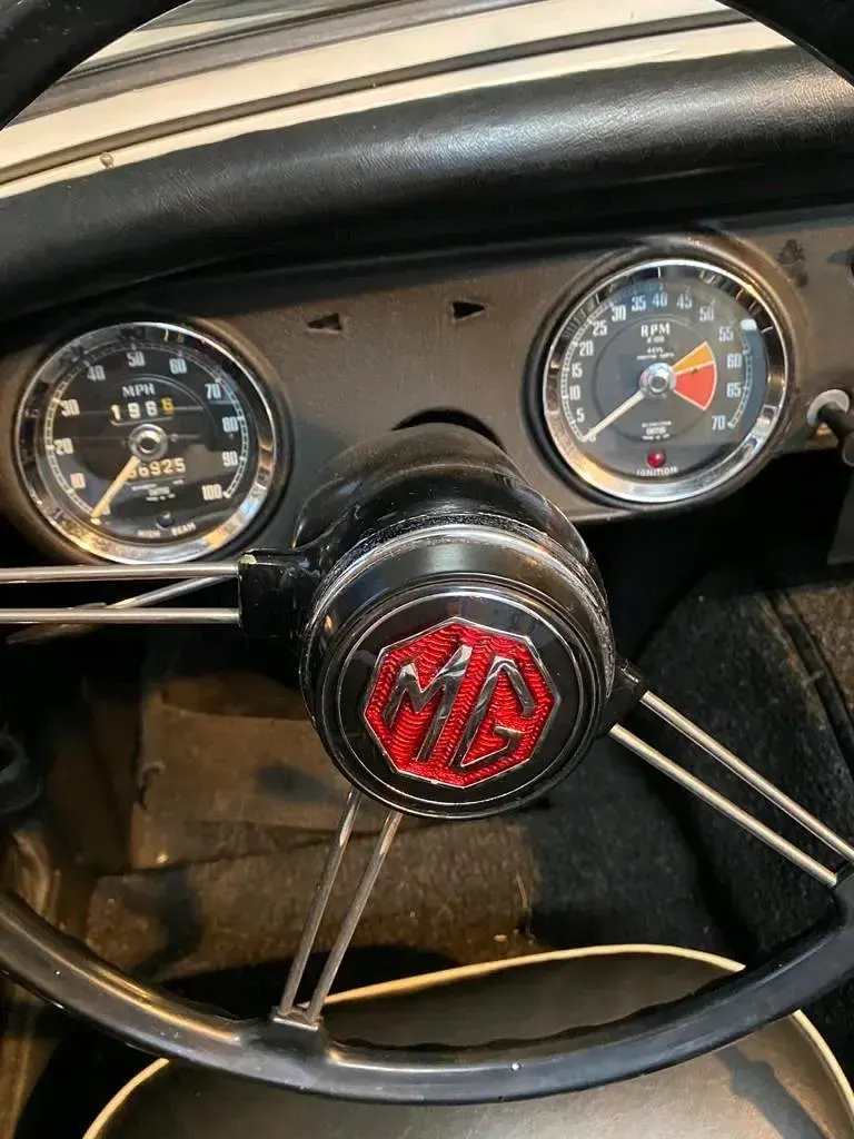 Usata MG Midget 54 CV (39 kW) 1967 Bianco Cabrio