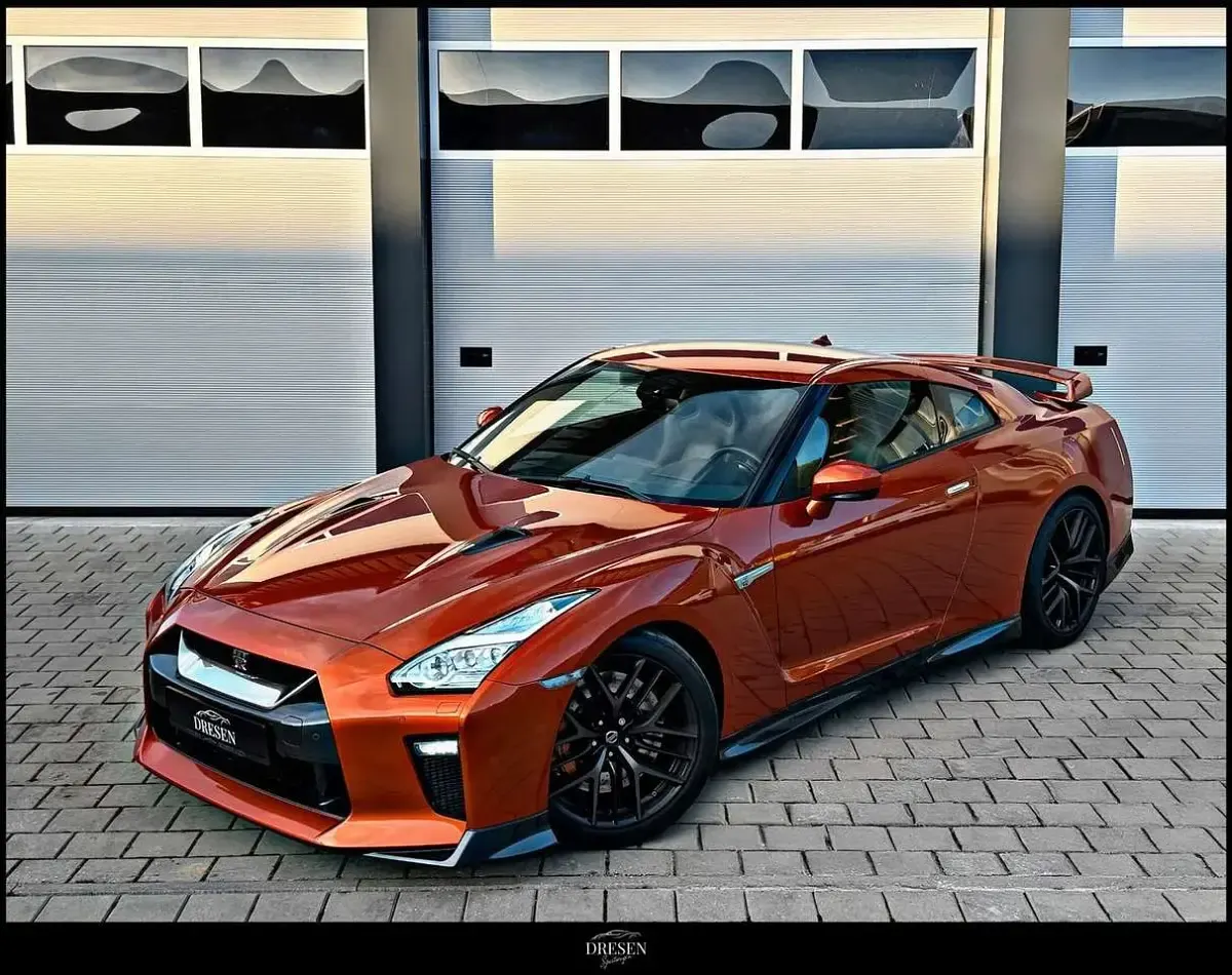 Gebraucht Nissan GT-R GT 570 PS (419 kW) 2019 Katsura orange metallic Coupé