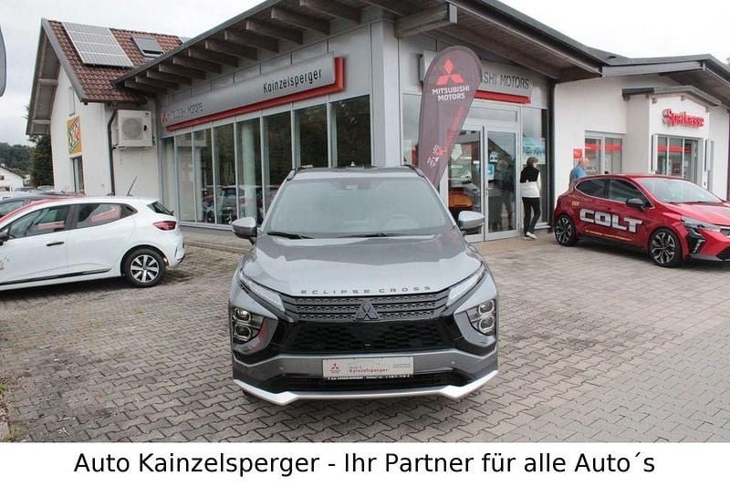Gebraucht Mitsubishi Eclipse Cross Plus 98 PS (72 kW) 2024 Grau SUV