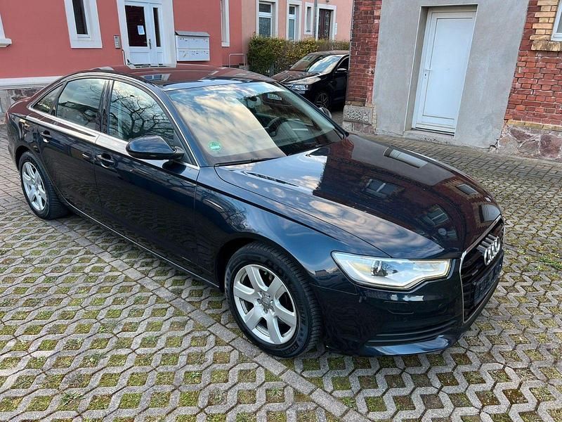 Gebraucht Audi A6 Comfort 204 PS (150 kW) 2011 Blau Limousine