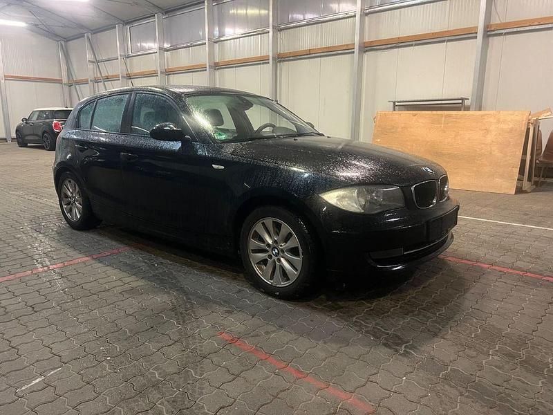 Gebraucht BMW 116 Advantage 122 PS (89 kW) 2008 Schwarz Kleinwagen
