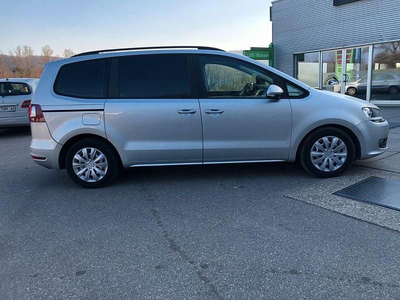 Gebraucht VW Sharan 170 PS (125 kW) 2013 Grau Van / Kleinbus