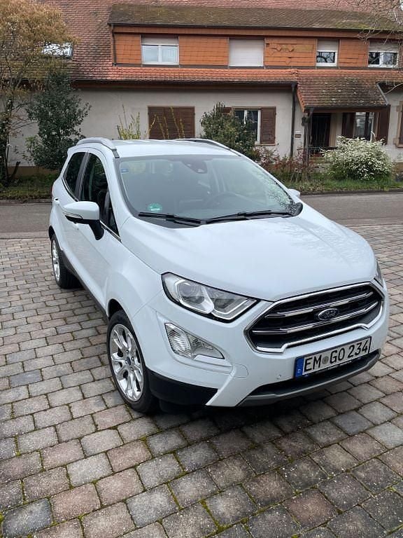 Usado Ford Ecosport Titanium 125 CV (91 kW) 2021 Blanco SUV
