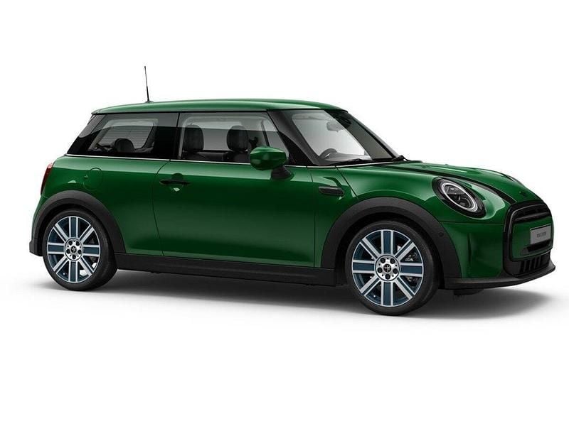 Gebraucht Mini Cooper 136 PS (100 kW) 2021 Gruen Kleinwagen