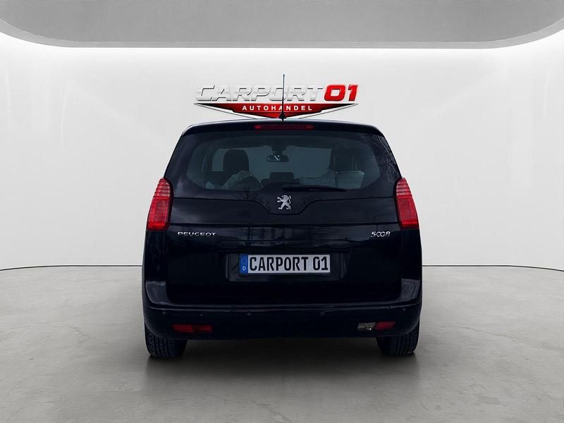 Gebraucht Peugeot 5008 Active 150 PS (110 kW) 2011 Schwarz Van / Kleinbus