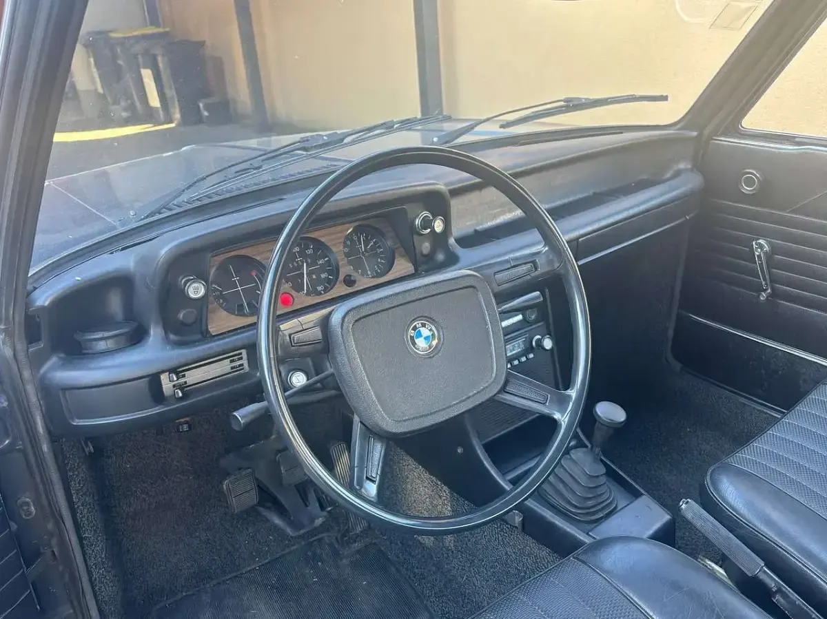 Gebraucht BMW 2002 84 PS (61 kW) 1974 Blau Limousine