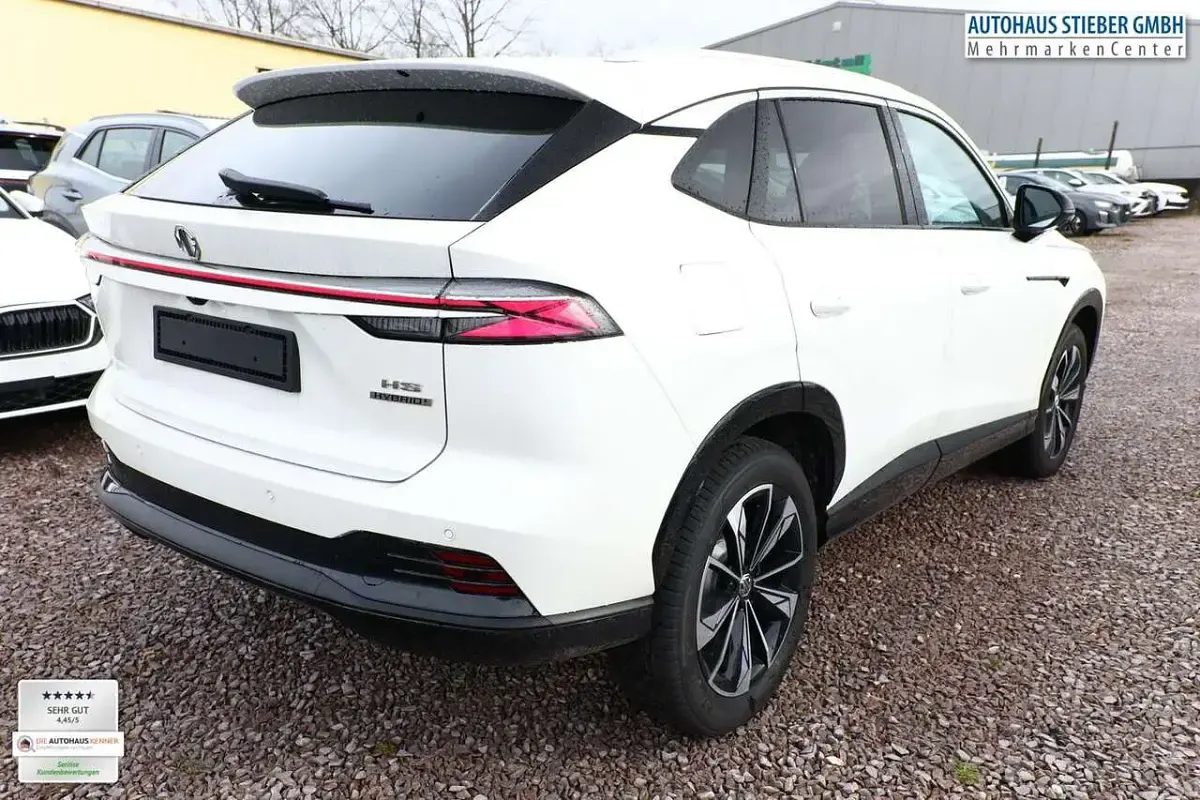 Neu MG HS Comfort 224 PS (164 kW) 2026 Pearl white SUV