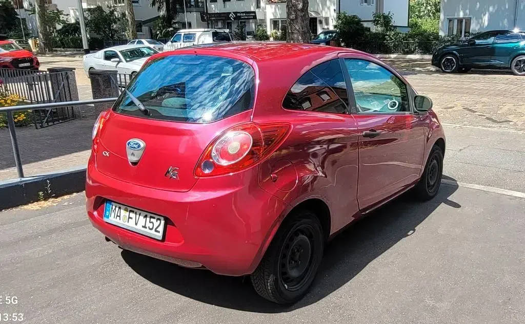Gebraucht Ford Ka Trend 69 PS (50 kW) 2009 Rot Kleinwagen