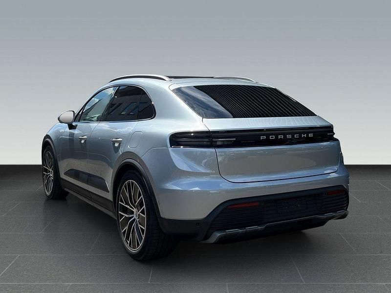 Gebraucht Porsche Macan 264 kW (360 PS) 2025 Silber SUV