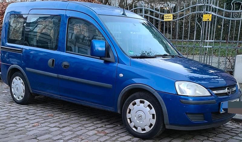Blau Gebraucht 2004 Opel Combo Kombi | 1.999 € (Fairer Preis) - Bild 1/4