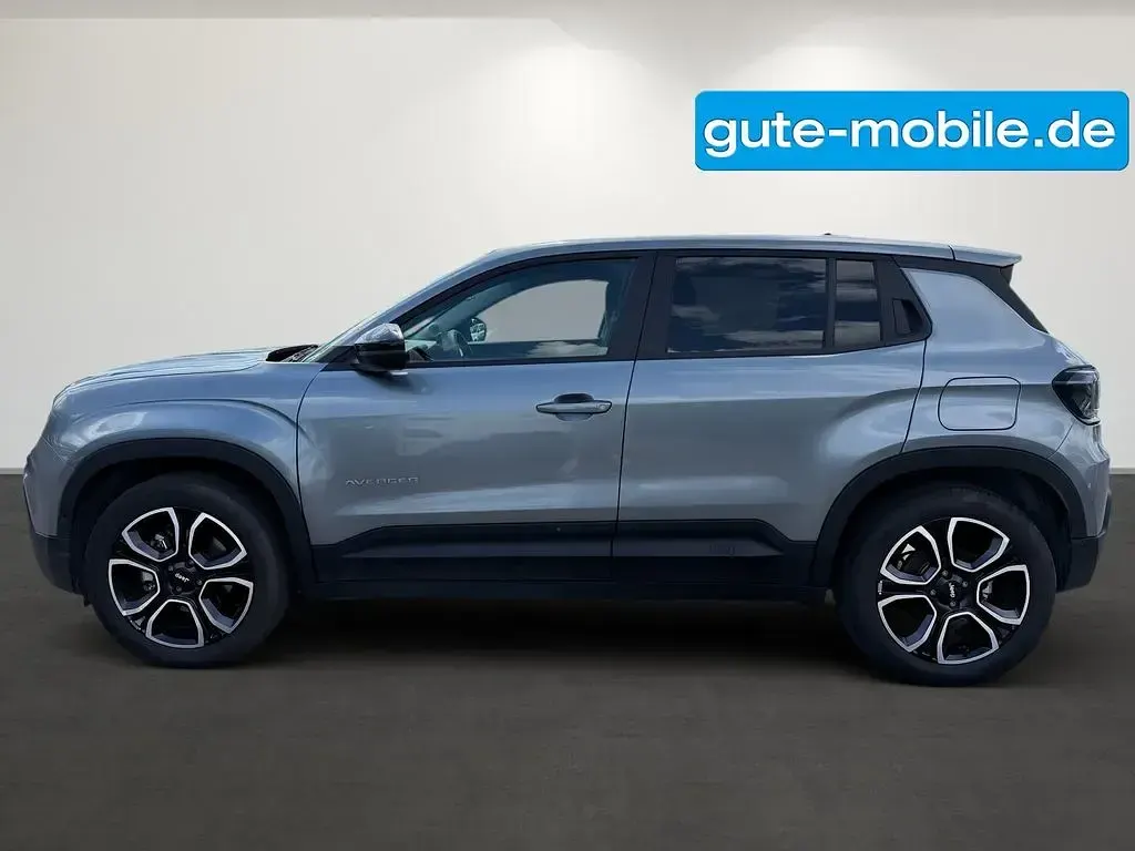 Gebraucht Jeep Avenger EV Altitude 114 kW (156 PS) 2025 Grau metallicgrau (metallic) SUV