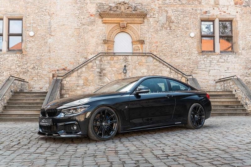 Gebraucht BMW 440 M Performance 326 PS (239 kW) 2020 Schwarz Coupé