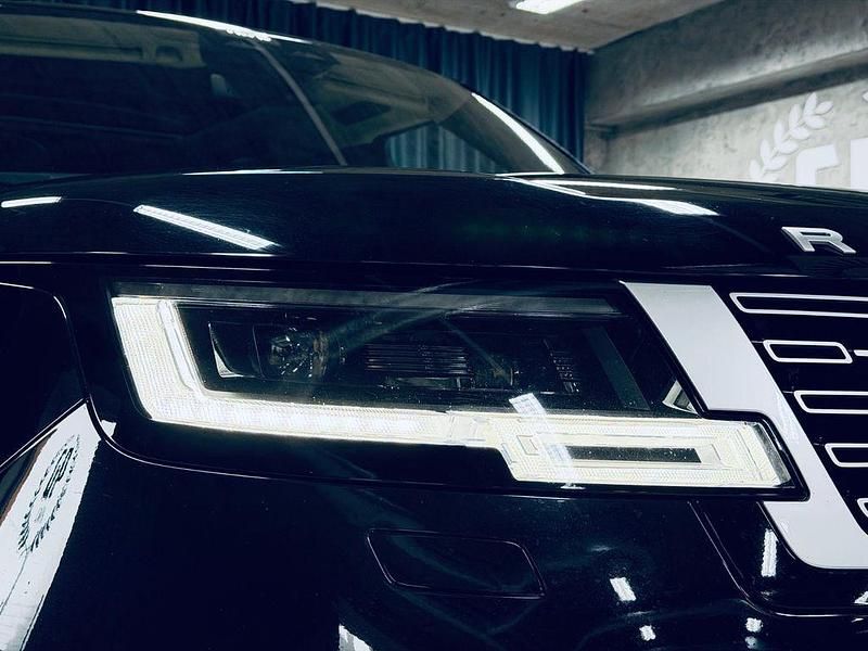 Gebraucht Land Rover Range Rover Autobiography 349 PS (256 kW) 2022 Schwarz SUV