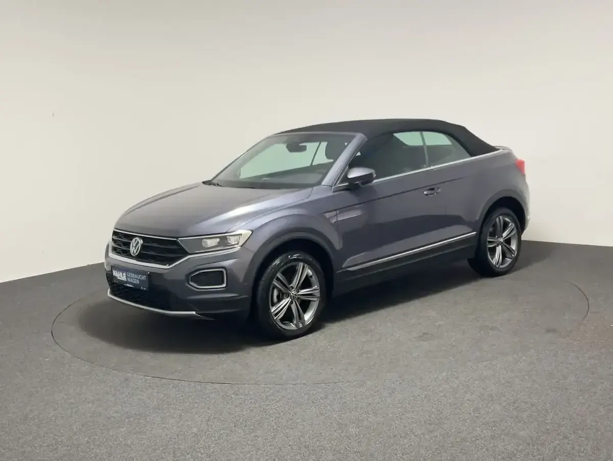 Gebraucht VW T-Roc Cabriolet Style 150 PS (110 kW) 2022 Schwarz Cabrio
