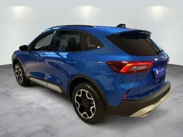 Gebraucht Ford Kuga Active 190 PS (139 kW) 2024 Blau SUV