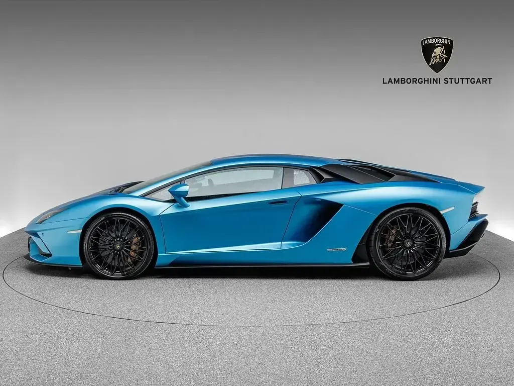 Gebraucht Lamborghini Aventador 740 PS (544 kW) 2020 Blu arione Coupé