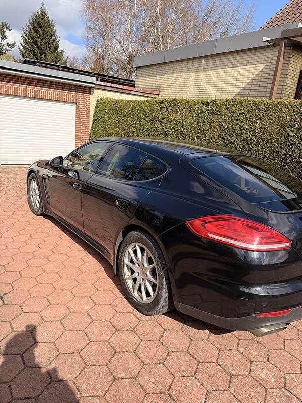 Gebraucht Porsche Panamera 300 PS (220 kW) 2015 Kleinwagen