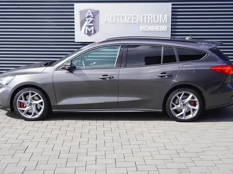 Używany Ford Focus Performance Edition 280 KM (205 kW) 2020 Szary Kombi