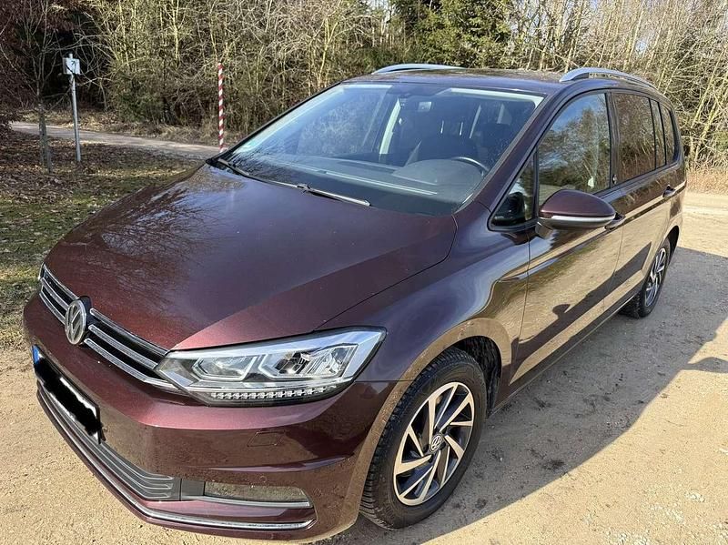 Gebraucht VW Touran Sound 150 PS (110 kW) 2017 Rot Van / Kleinbus