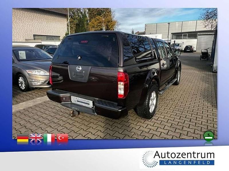 Gebraucht Nissan Navara SE 190 PS (139 kW) 2012 Black pepper met. (metallic) Abholung
