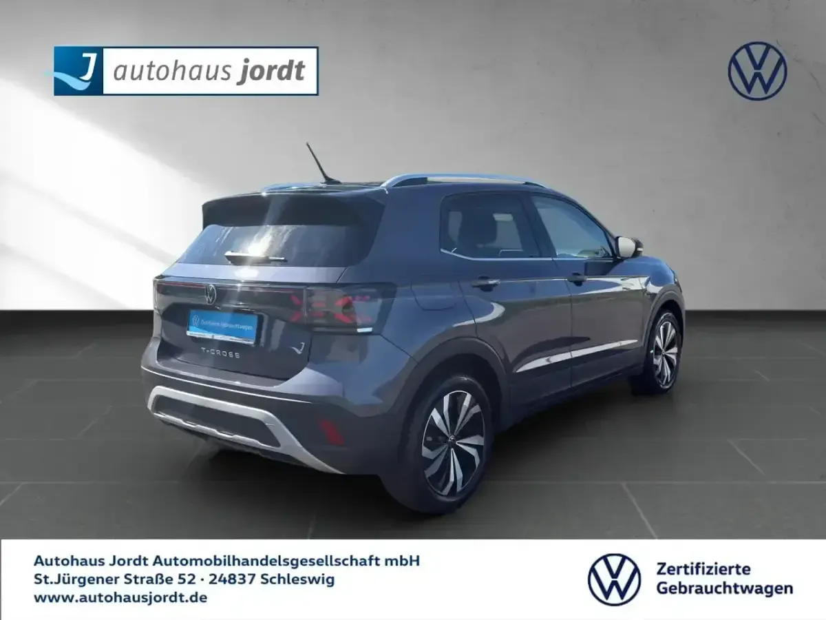 Gebraucht VW T-Cross Style 116 PS (85 kW) 2024 Grau SUV