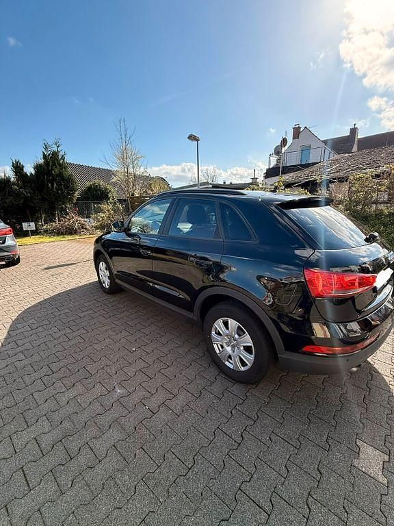 Gebraucht Audi Q3 125 PS (91 kW) 2017 Schwarz SUV