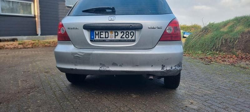 Gebraucht Honda Civic 90 PS (66 kW) 2002 Silber Limousine