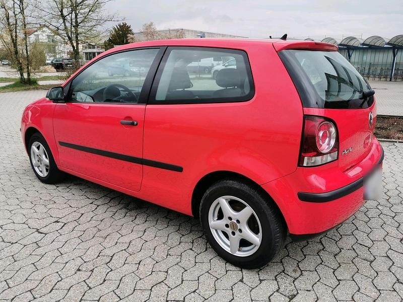 Gebraucht VW Polo 60 PS (44 kW) 2009 Rot Kleinwagen