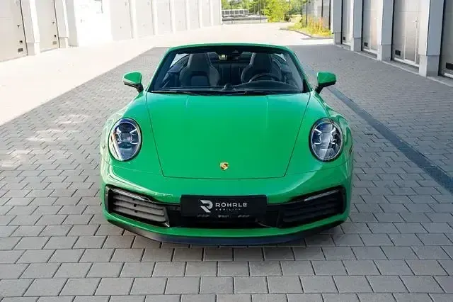 Gebraucht Porsche 911 Carrera 4S Cabriolet 450 PS (330 kW) 2021 Grün Cabrio