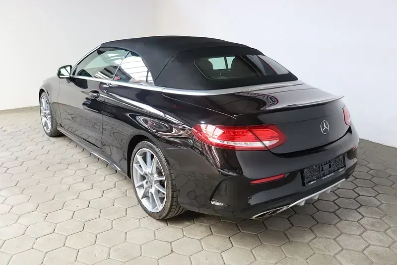 Gebraucht Mercedes C43 AMG AMG 390 PS (286 kW) 2018 Schwarz Cabrio