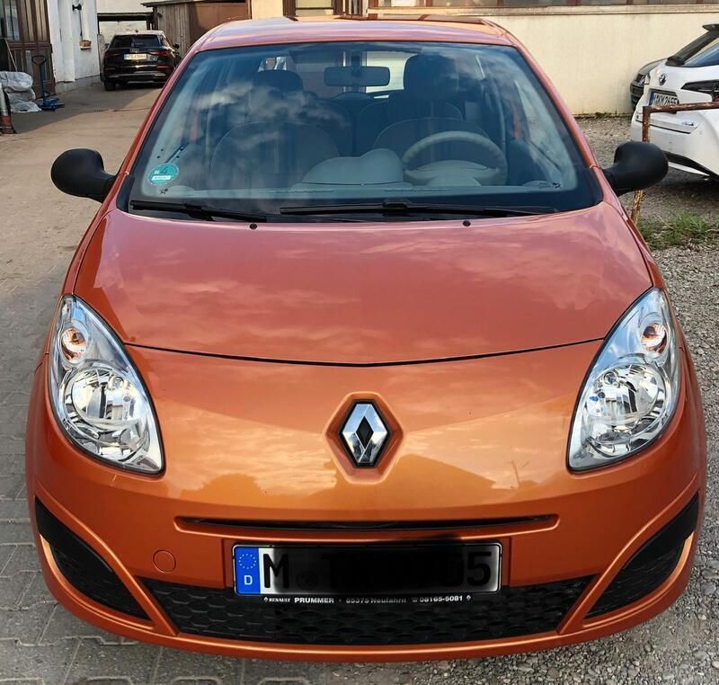 Orange Gebraucht 2008 Renault Twingo Authentique Kleinwagen | 2.300 € (Fairer Preis) - Bild 1/4