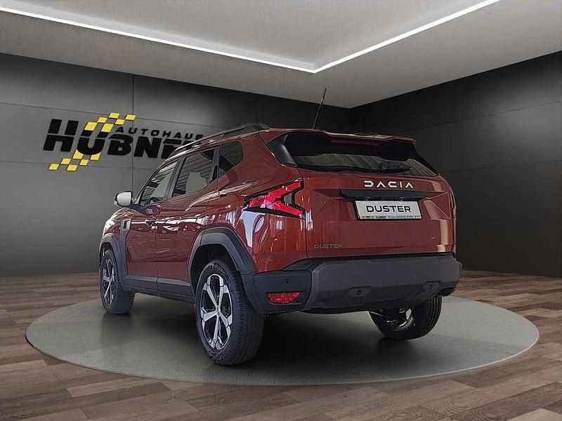 Neu Dacia Duster Journey 91 PS (66 kW) 2025 Braun Limousine