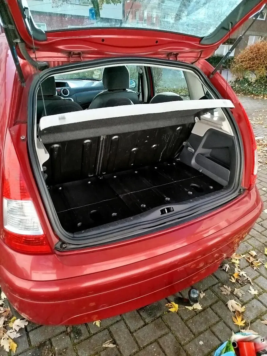Gebraucht Citroën C3 59 PS (43 kW) 2007 Rot Kleinwagen