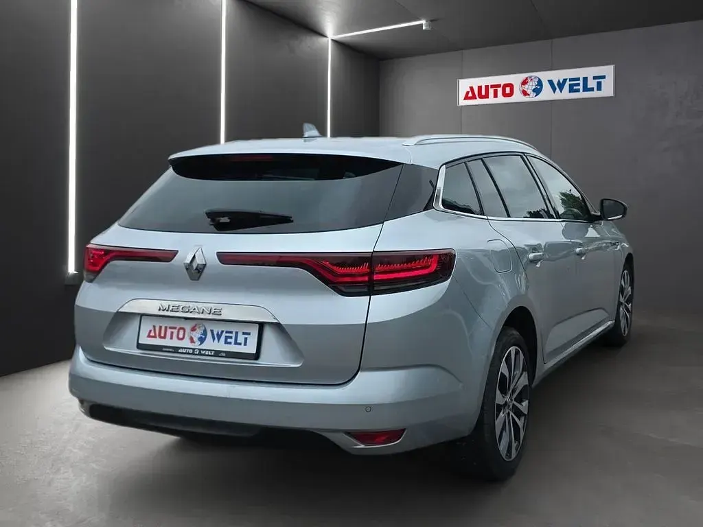 Gebraucht Renault Mégane IV 140 PS (102 kW) 2023 Andere Limousine