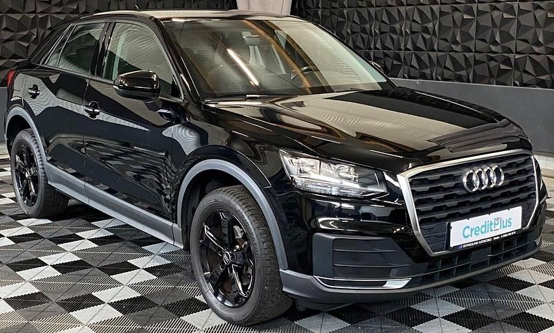Schwarz Gebraucht 2020 Audi Q2 Comfort SUV | 17.490 € (Guter Preis) - Bild 1/3